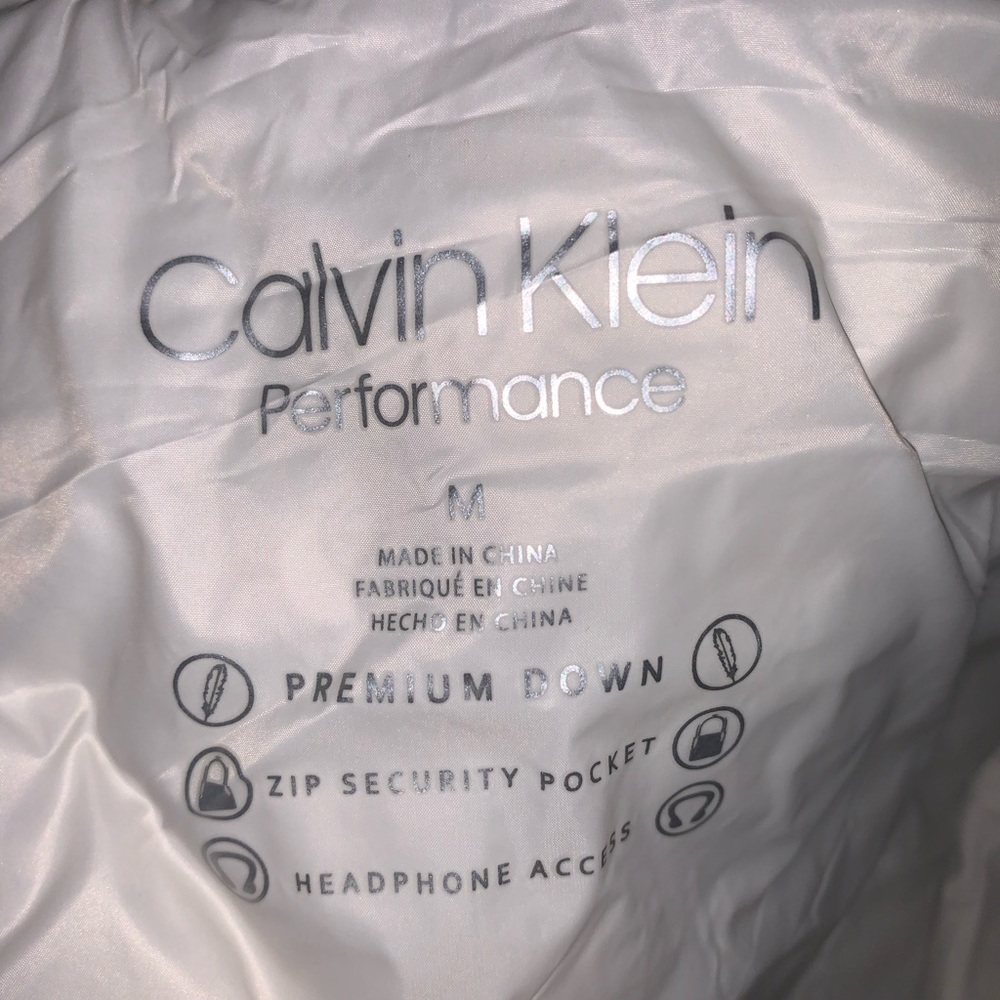 CK Vest - Picture 6 of 6